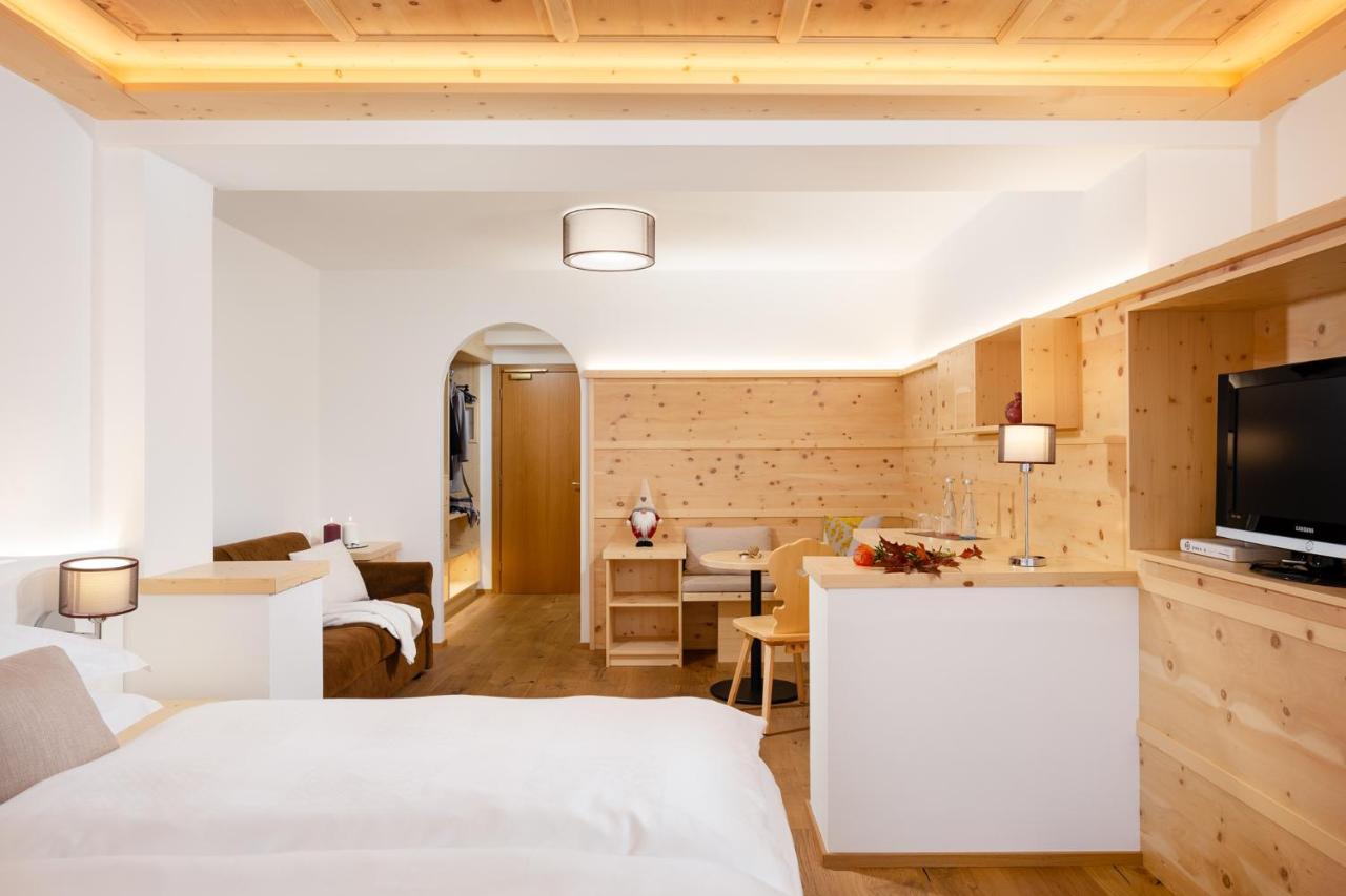 Hotel Pareda Канацеи Экстерьер фото