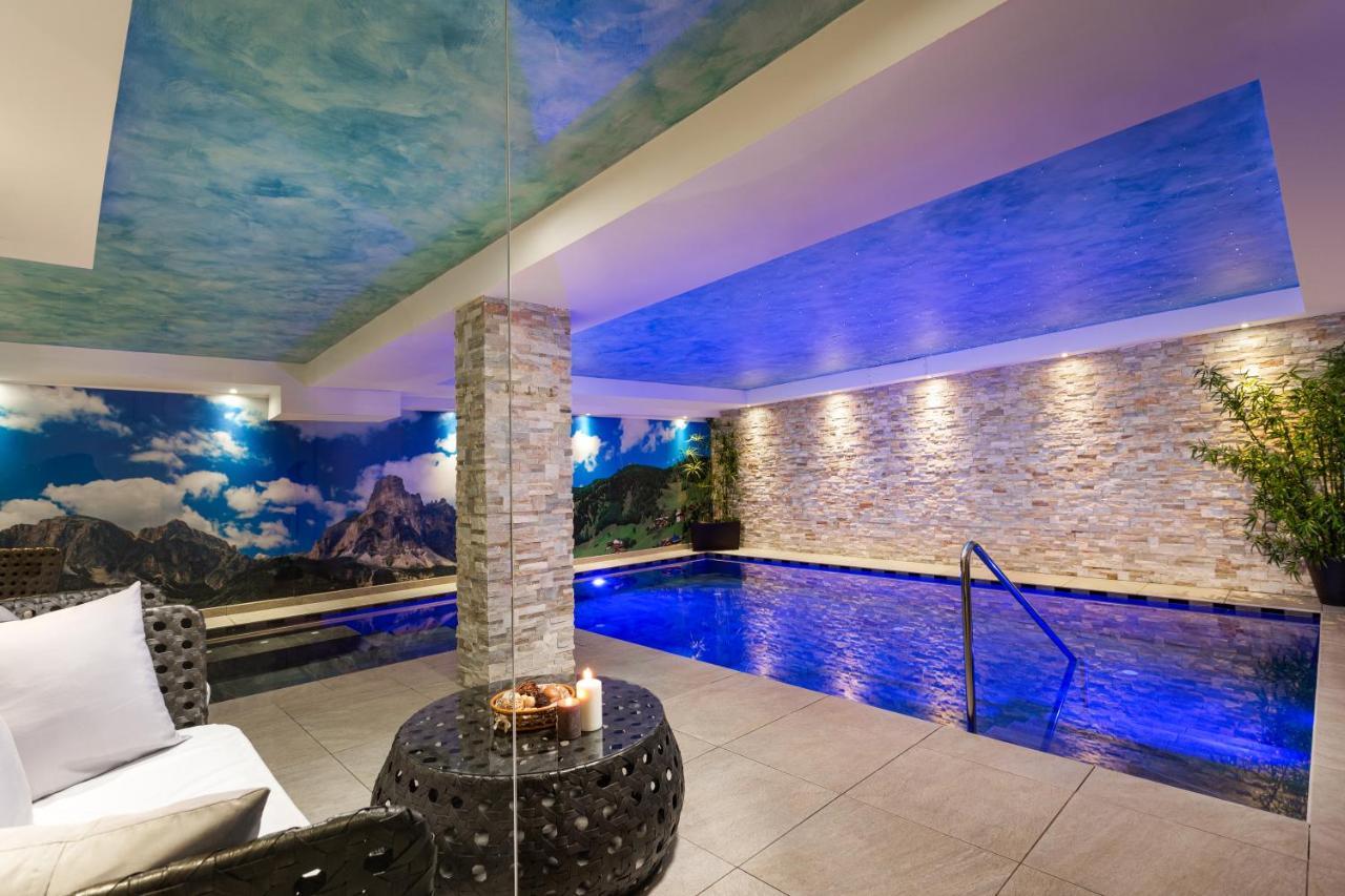 Hotel Pareda Канацеи Экстерьер фото